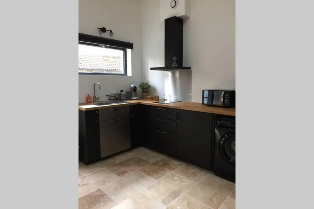 Studio Moderne Saint-Symphorien-d'Ozon